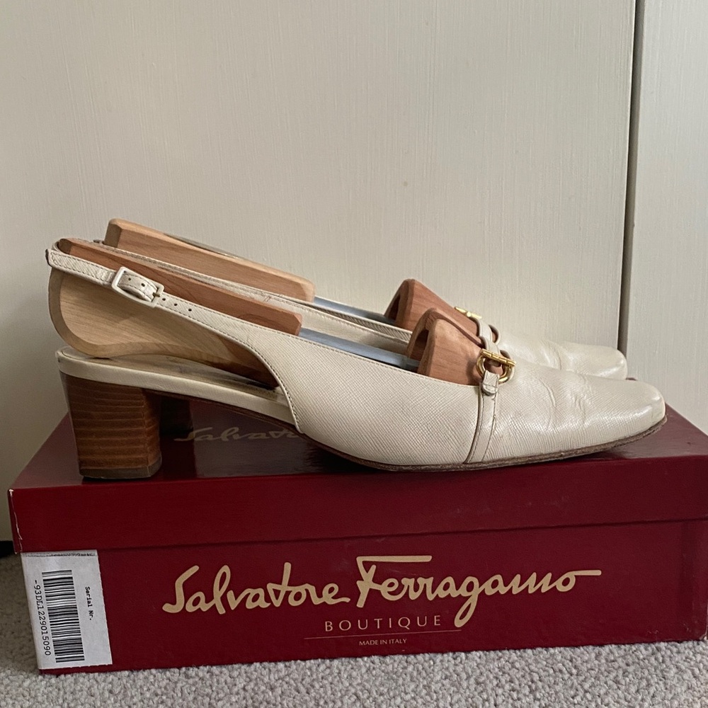 Salvatore Ferragamo Women's Bone colored Slingback Heels,  size 9B
